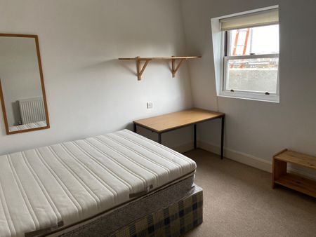 4 Bed Maisonette, Richmond Way, W14 - Photo 3