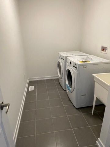 For Lease - 4209 Thomas Alton Boulevard, Burlington, Ontario - Photo 4