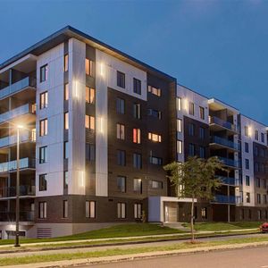 Promenade des Forts, 4½ avec espace bureau disponible dès maintenant - Photo 2