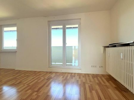 3-Zimmer-Wohnung am Pariser Platz – 2 Balkone & Einbauküche - Foto 2