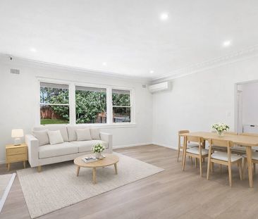 Sun Drenched Home With Modern & Spacious Interiors - Photo 2