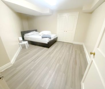 For Lease - 10 Mcdougall Court, Vaughan, Ontario - Photo 5