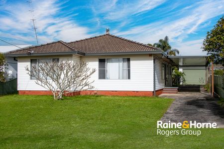 37 Jones Avenue, Toukley, NSW 2263 - Photo 3