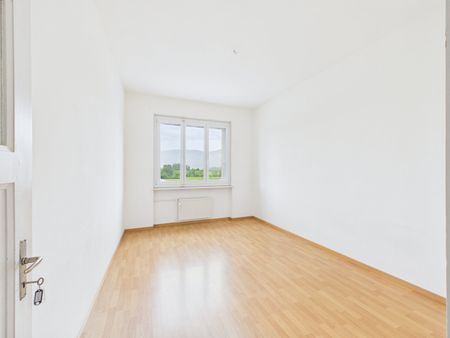 4.5 Zimmer, 90 m², 1. Stock - Foto 3
