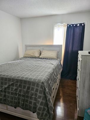 For Lease - 61 Hull Street, Mississauga, Ontario - Photo 1