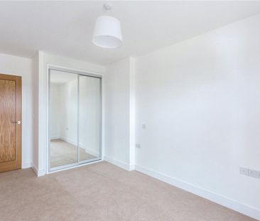 Southmead House, Kingman Way, Newbury, Berkshire, RG14 - Photo 1