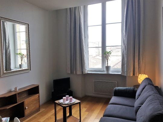 Location Appartement 2 pièces 37m² BORDEAUX 33000 - Photo 1