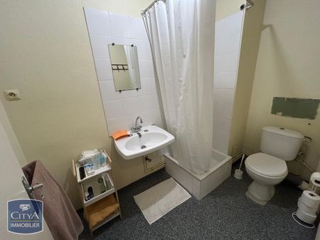 Location Appartement 1 pièce 28m² LAVAL 53000 - Photo 5