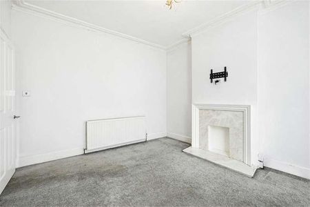 Wycliffe Road, Wimbledon, SW19 - Photo 3