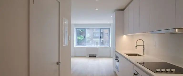 Mountain Place | 3468 Rue Drummond, Montreal - Photo 1