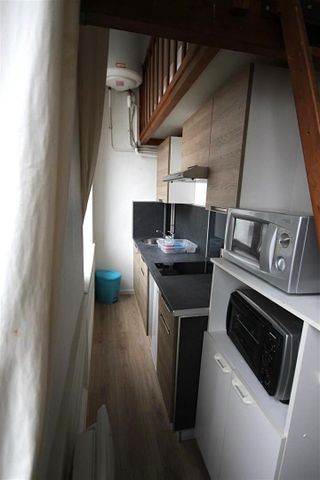À LOUER – Studio MEUBLÉ de 17 m², Rue des Jardins – BOULEVARD CARNOT réf 187-001 - Photo 2