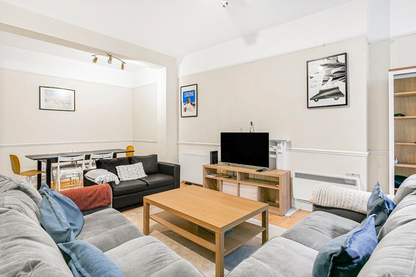 Gloucester Road, London, SW7 4AU - Photo 1