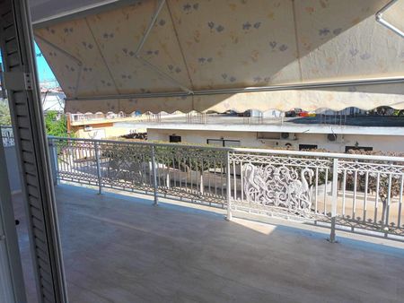 Μονοκατοικία για ενοικίαση - Σικυώνα, - Photo 4