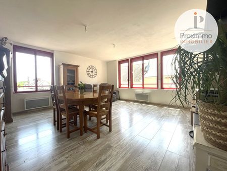 Location Appartement 4 pièces 95m² BAIN DE BRETAGNE 35470 - Photo 3