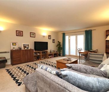 William Booth Place, Woking - 2 bedrooms Property for lettings - Se... - Photo 3
