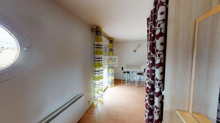 Location Appartement 1 pièce 27m² LE BLANC MESNIL 93150 - Photo 3