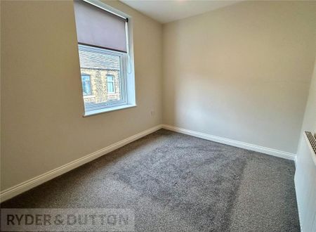 2 bedroom end of terrace house to rent - Photo 4