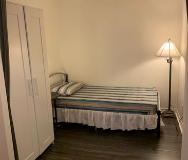 For Lease - 130 Pond Drive Unit# 901, Markham, Ontario - Photo 1