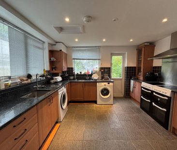1 bedroom house of multiple occupation to rent - Photo 1