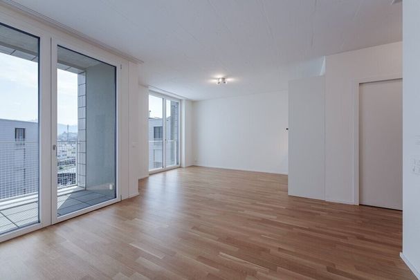 Living near the Hochschule Luzern - Photo 1