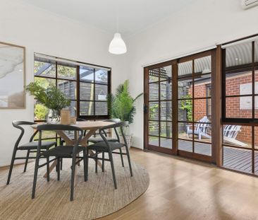 Private Oasis! - Photo 3