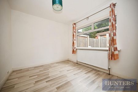 3 bedroom House To Let - Photo 4