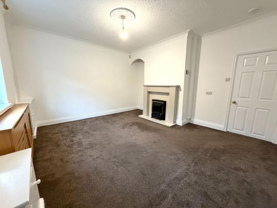 2 bedroom House To Let - Photo 1