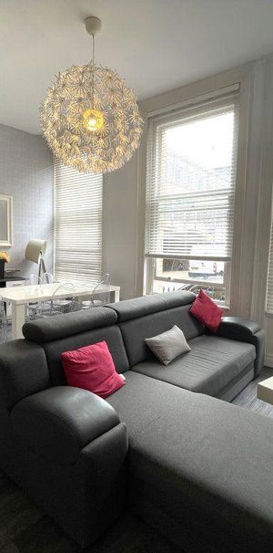 1 bedroom in a house share to rent - Photo 1