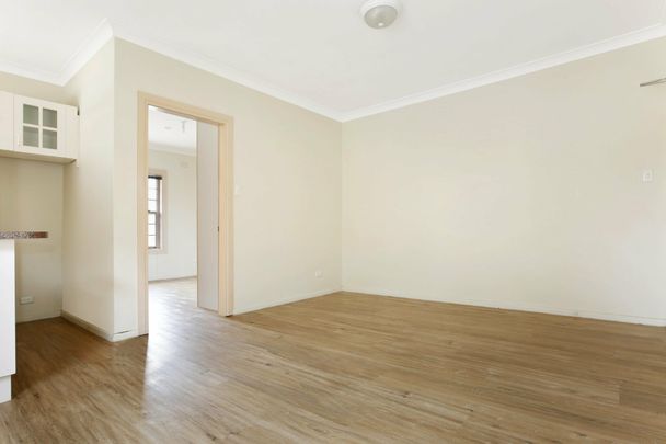 13/119 Corrimal Street, Wollongong - Photo 1