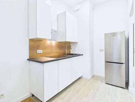 Kawalerka z garażem w cenie PKP Okęcie Okazja! - Фото 3