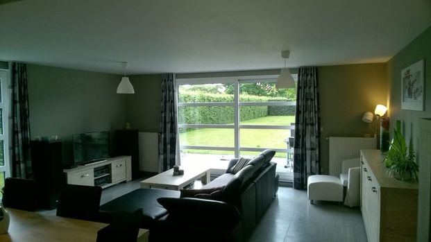 Appartement te huur - Photo 1