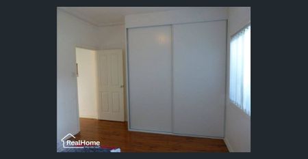 Comfortable Family Home in a Prime Blacktown Location - Photo 3