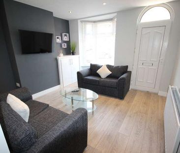 Wyggeston Street, Burton Upon Trent, DE13 - Photo 4