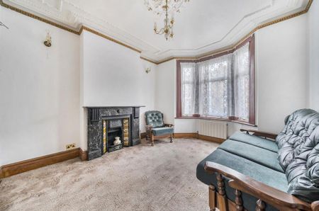 3 bedroom terraced house to rent - Photo 4