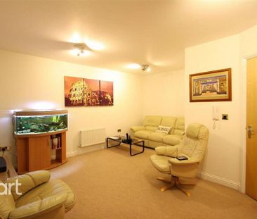 2 bedroom apartment to rent - Photo 6