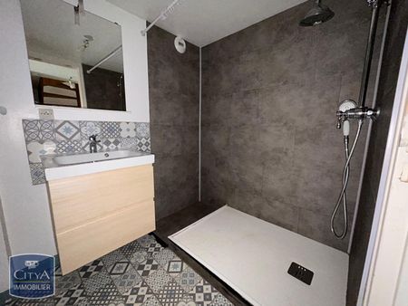 Location Appartement 3 pièces 64m² LES PONTS DE CE 49130 - Photo 4