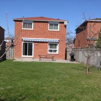 4Bed, 3Bath Detached house in Thornhill for Rent. - Photo 3