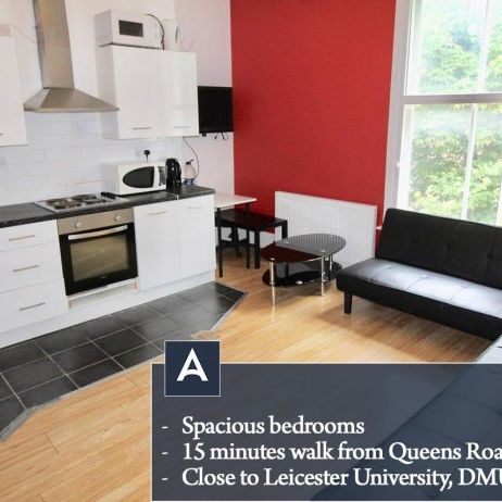 New Walk, Leicester - Photo 1