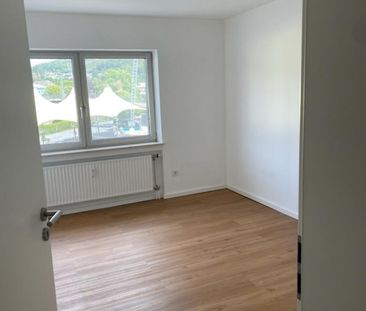 Betzdorf, Fußgängerzone, helle 3-ZKB Wohnung, ohne Balkon, mit Aufz... - Foto 2