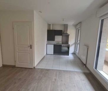 Location Appartement 1 pièce 29m² ORLEANS 45000 - Photo 3