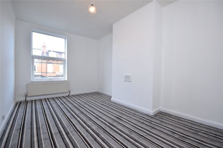 12, Arthington View, Leeds, West Yorkshire, LS10 2ND - Photo 3