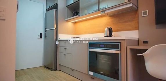 Apartamento com 1 quarto e 26m² para alugar em Auxiliadora, Porto Alegre. - Foto 2