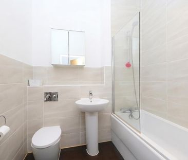 Halifax House, Partridge Close, Uxbridge, UB10 - Photo 5