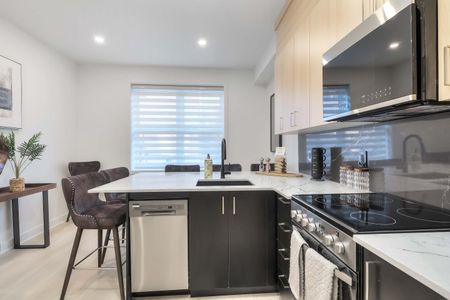 2080 avenue Lincoln - Charming 2-Bedroom Home in a Great Location - Photo 3