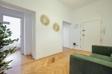 Calle de Núñez de Balboa, Madrid, Community of Madrid 28001 - Photo 2