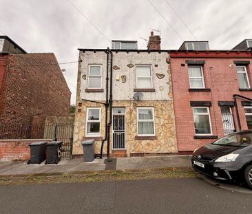 2 bedroom terraced house to rent - Photo 5