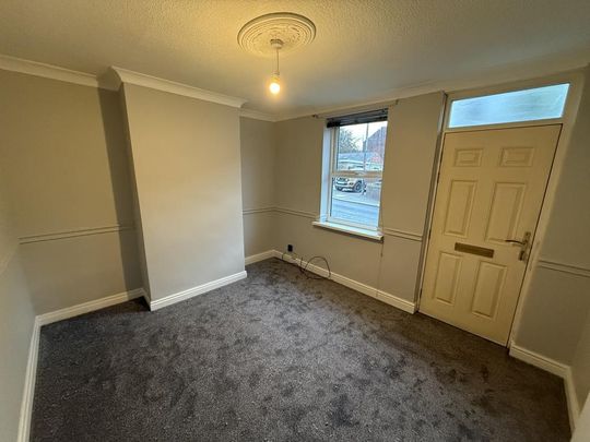2 bedroom terraced house to rent - Photo 1