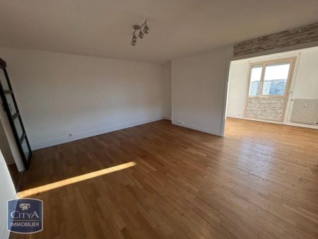 Appartement à louer 4 pièces 77.4m² - Photo 3