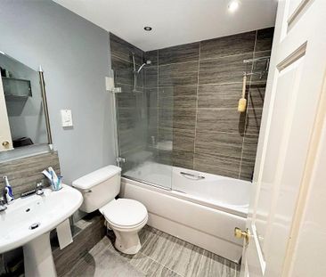 3 bedroom apartment to rent - Photo 5