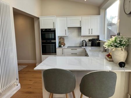 Foxon Lane, CR3, Property for rent - Photo 3